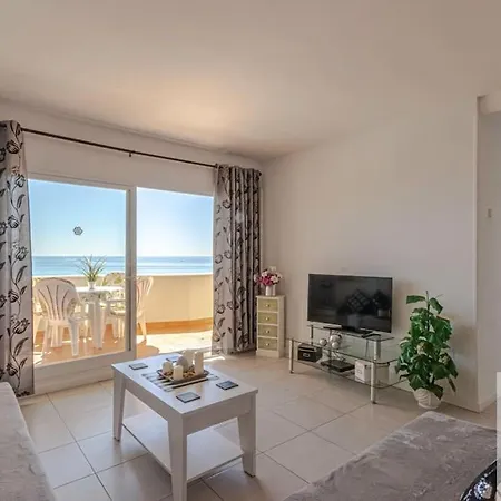 Διαμέρισμα Wonderful With Water Park And Sea Views *