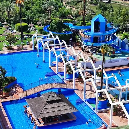 Wonderful With Water Park And Sea Views Benalmádena